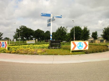 Kiepkar rotonde Snoertsebaan-Kanaalstraat